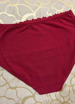 Женские трусики.