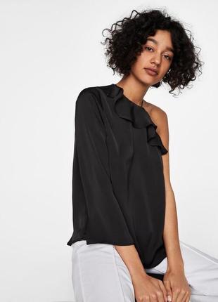 Шикарна блуза zara розмір s нова