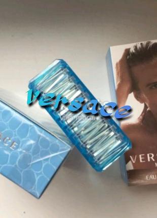 Versace man eau fraiche — безумовно теплий і приємний чоловічий аромат парфумів 100 мл.6 фото