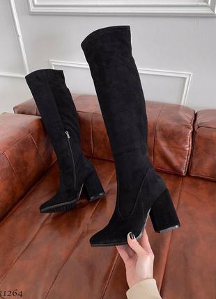Базові зимові чорні замшеві високі чоботи на каблуку з гострим носком6 фото