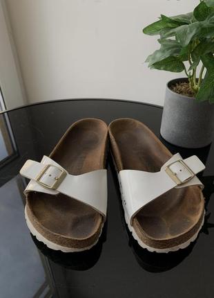 Босоніжки сланці  тапочки шльопанці birkenstock  35 ! оригінал !