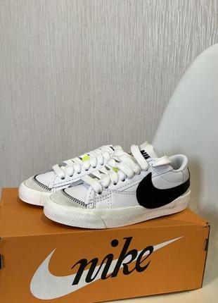 Кросівки nike