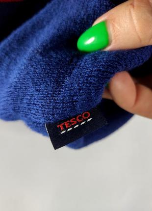 Шапка синего цвета с красной полоской от бренда tesco3 фото