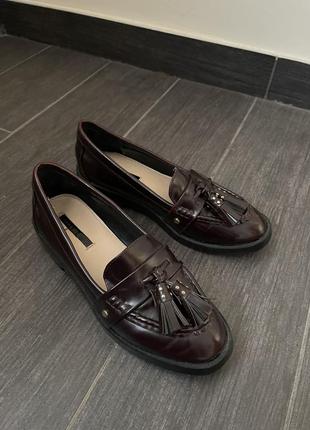 Лоферы zara