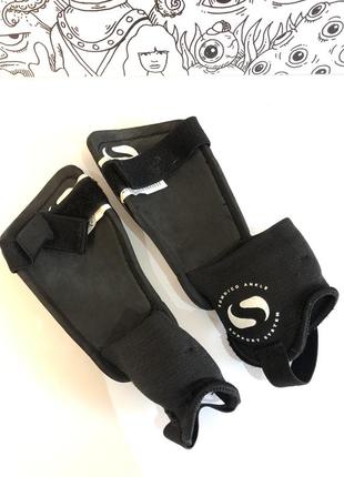 Щетки для футбола sondico2 фото