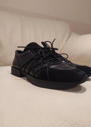Черные кожаные туфли кроссовки универсальные супер бомбезные 39