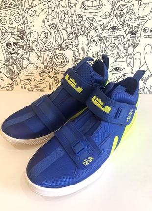 Кроссовки 👟  nike