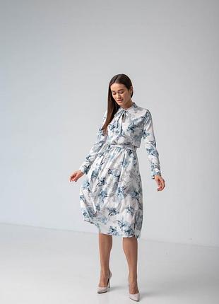 Гарна сукня "311", молоко, розміри подвійні  42-44,46-48,50-52.