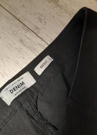 Укороченные черные стрейчевые джинсы в большом размере6 фото