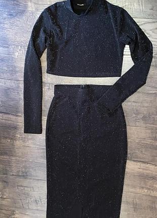 Комплект спідниця та кроп топ блискучий можна придбати окремо