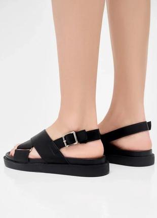 Чорні сандалі з еко-шкіри розмір 36