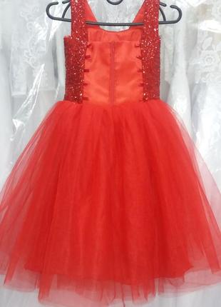Нарядное детское платье "паетка" красное, на 5-8 лет4 фото