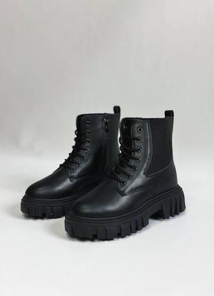 Женские зимние ботинки boots town black