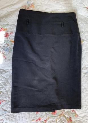 Классическая юбка на высокой талии, школьная юбка