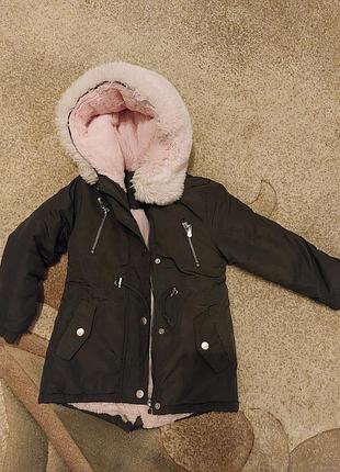 Куртка , парка , пальто.