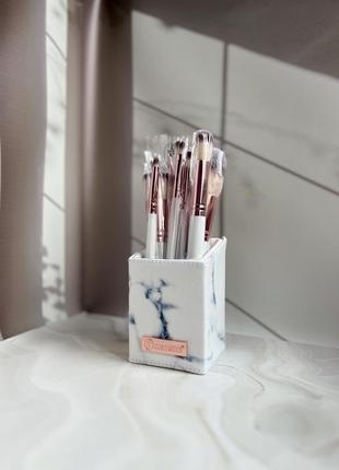 Кисти для макияжа с подставкой bh cosmetics marble white, 13 шт2 фото