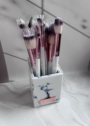 Кисті для макіяжу з підставкою bh cosmetics marble white, 13 шт5 фото