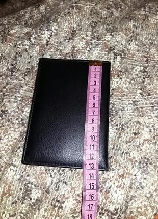 Практичный кожаный чехол для документов -паспорта.3 фото