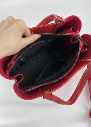 Красная женская сумка5 фото
