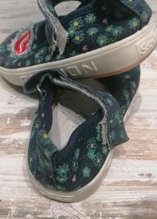 Відмінні тапочки для дівчинки для саду, будинку устілка 17, 2 см2 фото