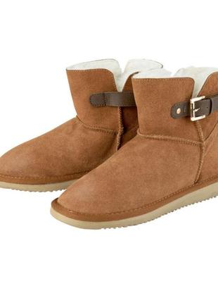 Замшеві уги