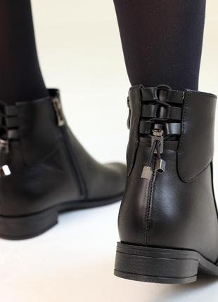 Ботинки кожаные мех черные10 фото