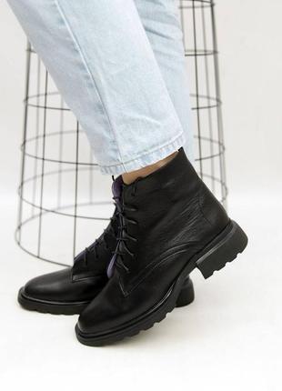 Ботинки женские кожаные черные1 фото