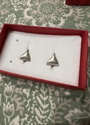 Серебряные серьги