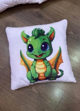 Зеленый дракон символ года подушка