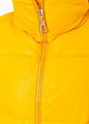 Куртка женская из эко-кожи на синтепоне, цвет желтый5 фото