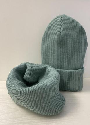 Зимний комплект шапка и хомут