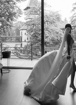 Продам свадебное платье от “crystal”