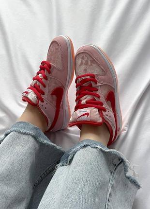 Кросівки strangelove x nike sb dunk low valentine's day3 фото