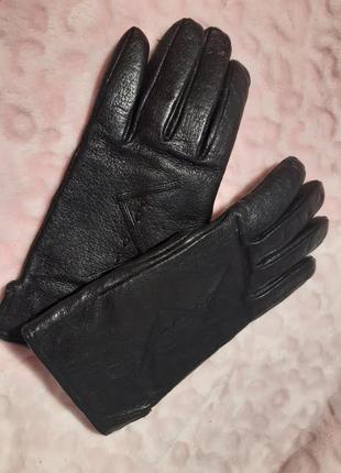 Кожанные перчатки на шерстяной подкладке