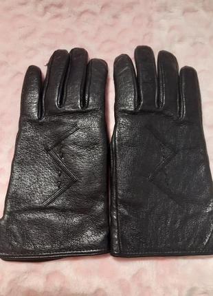 Кожанные перчатки на шерстяной подкладке