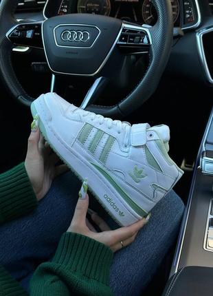 Зимові жіночі кросівки adidas originals forum 84 high white olive fur4 фото