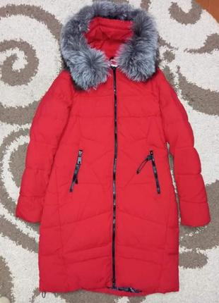 Зимняя куртка, пуховик, пальто, красная курточка с чернобуркой2 фото
