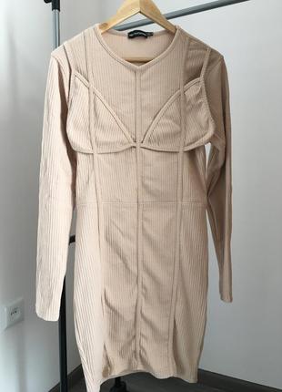 Бежева базова сукня з імітацією корсету4 фото