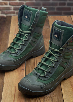 Військові  тактичні  теплі черевики берці  ботінки кросівки.  вологостійкі, водонепронекні военные7 фото