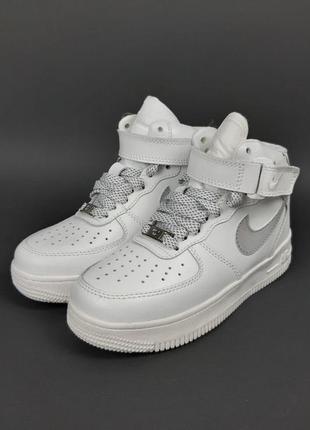 Кроссовки женские осень - зима nike air force 1 высокие5 фото