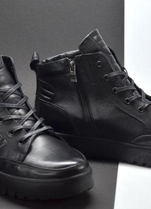 Чоловічі комфортні зимові шкіряні черевики чорні ikos 105913 фото