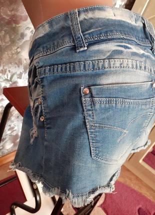 Шорты fashion jeans короткие коттон светлые джинсовые рваные голубые7 фото