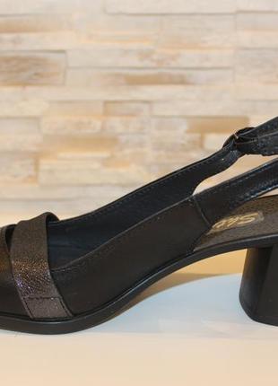 Босоножки женские черные на небольшом каблуке натуральная кожа б3412 фото