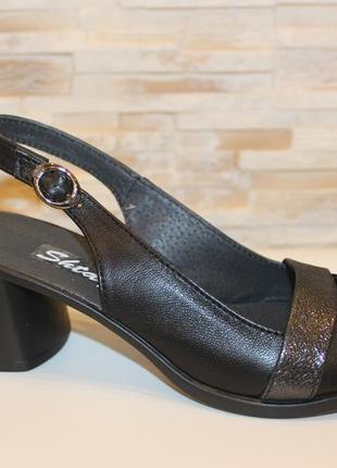 Босоножки женские черные на небольшом каблуке натуральная кожа б3411 фото
