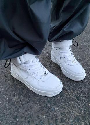 Женские кроссовки  nike air force 1 high classic white2 фото