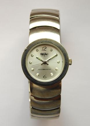 Mossimo часы из сша с очешуительным браслетом wr30m мех. japan miyota