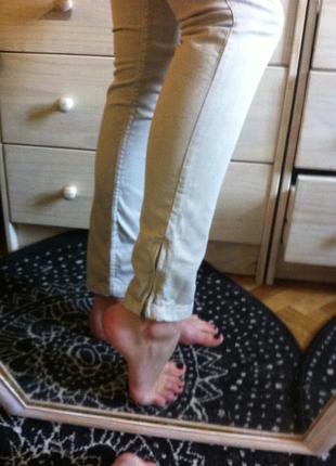 Базовые светлые бежевые скинни джинсы с замочками uk10-12 28 29^323 фото