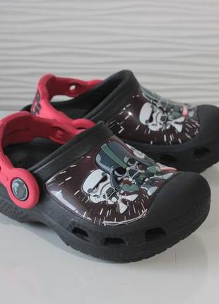 Сандалі crocs