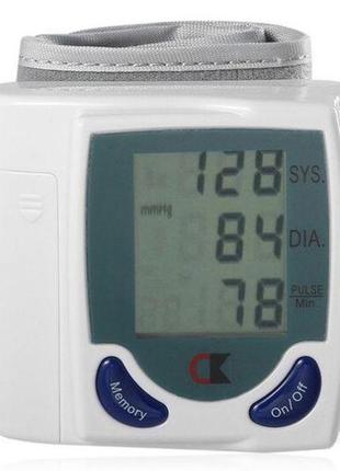 Цифровой автоматический тонометр blood pressure monitor для измерения артериального давления и пульса