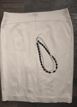 Нарядная стрейчевая юбка на подкладке цвета шампань2 фото